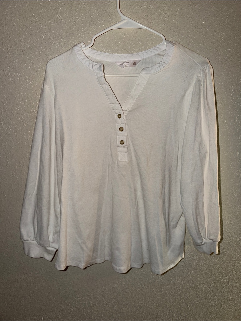 LC Lauren Conrad White Ribbed Henley Top